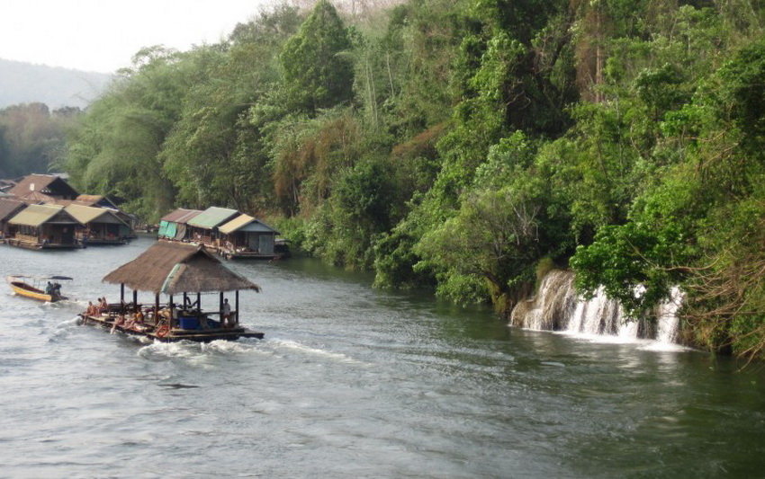 Thailand, Kanchanaburi, Excursion on the River Kwai Thailand, Kanchanaburi, Excursion on the River Kwai